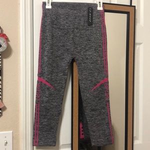 Seamless Capri leggings